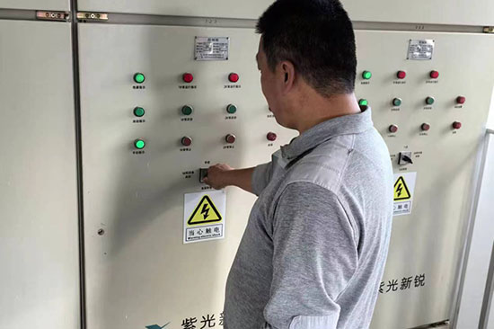 �����z�y